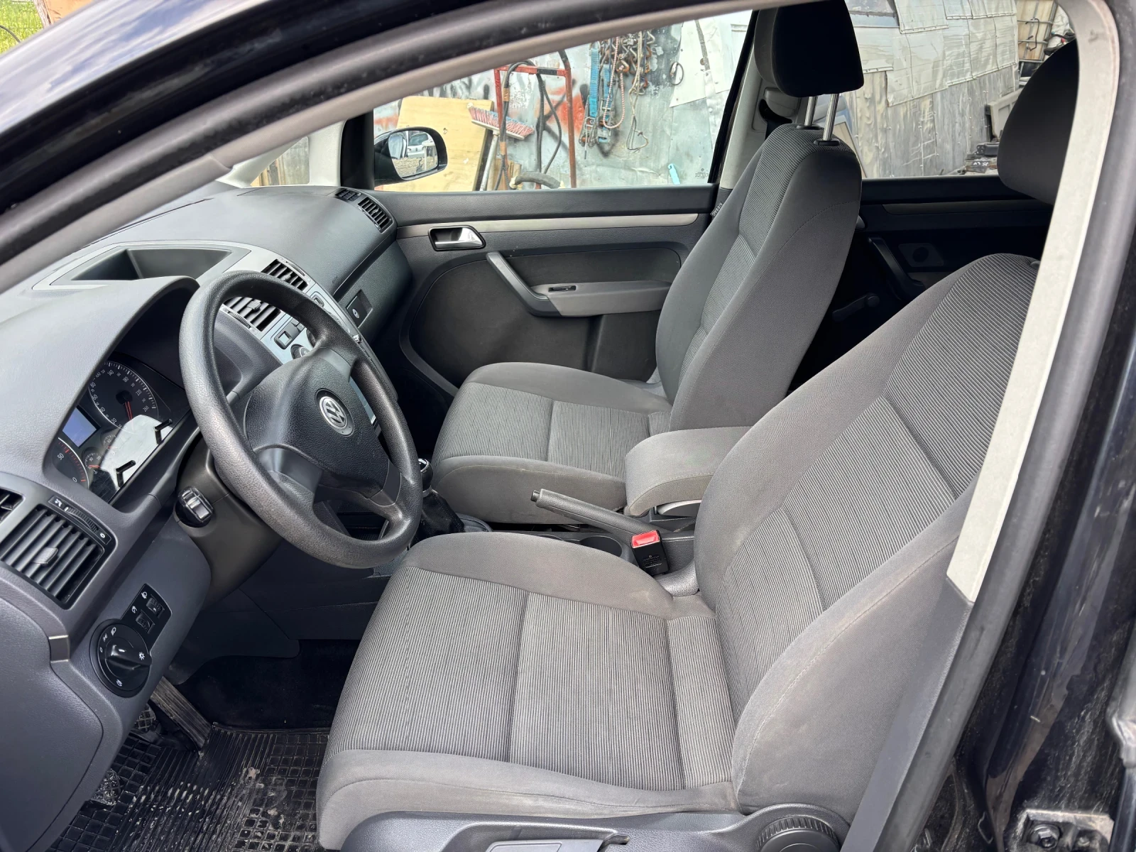 VW Touran 1.9 TDI 105кс - изображение 8