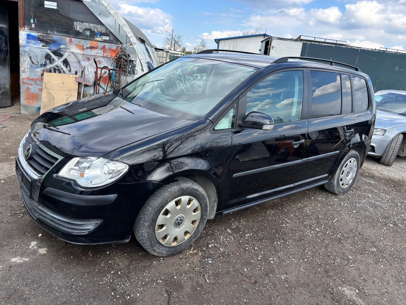 VW Touran 1.9 TDI 105кс - изображение 2