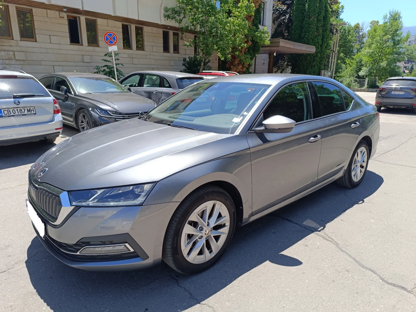 Skoda Octavia 2.0 TDI 7DSG 4x4 - изображение 2