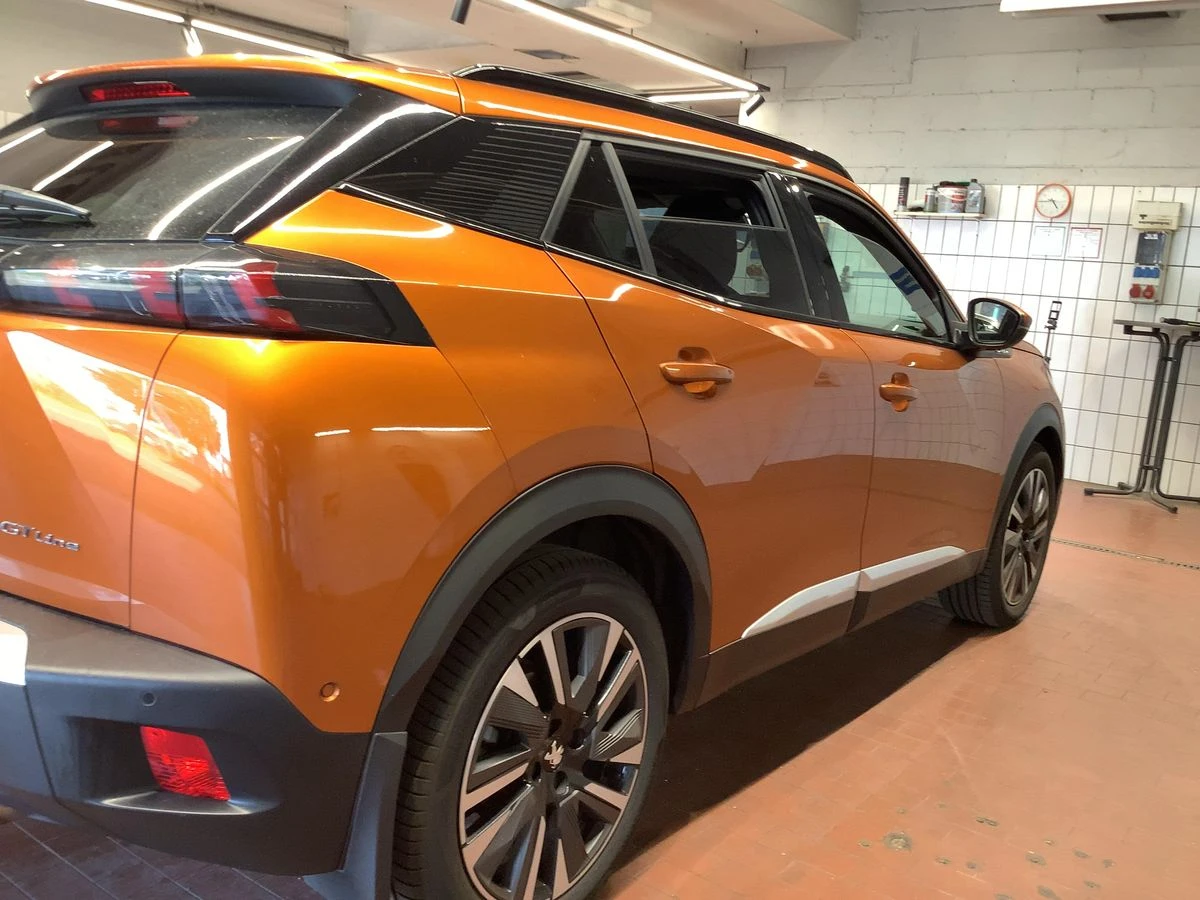 Peugeot 2008 1.5 GT LINE* * PANORAMA* * 3D TABLO* * KAMERA* *  - изображение 10