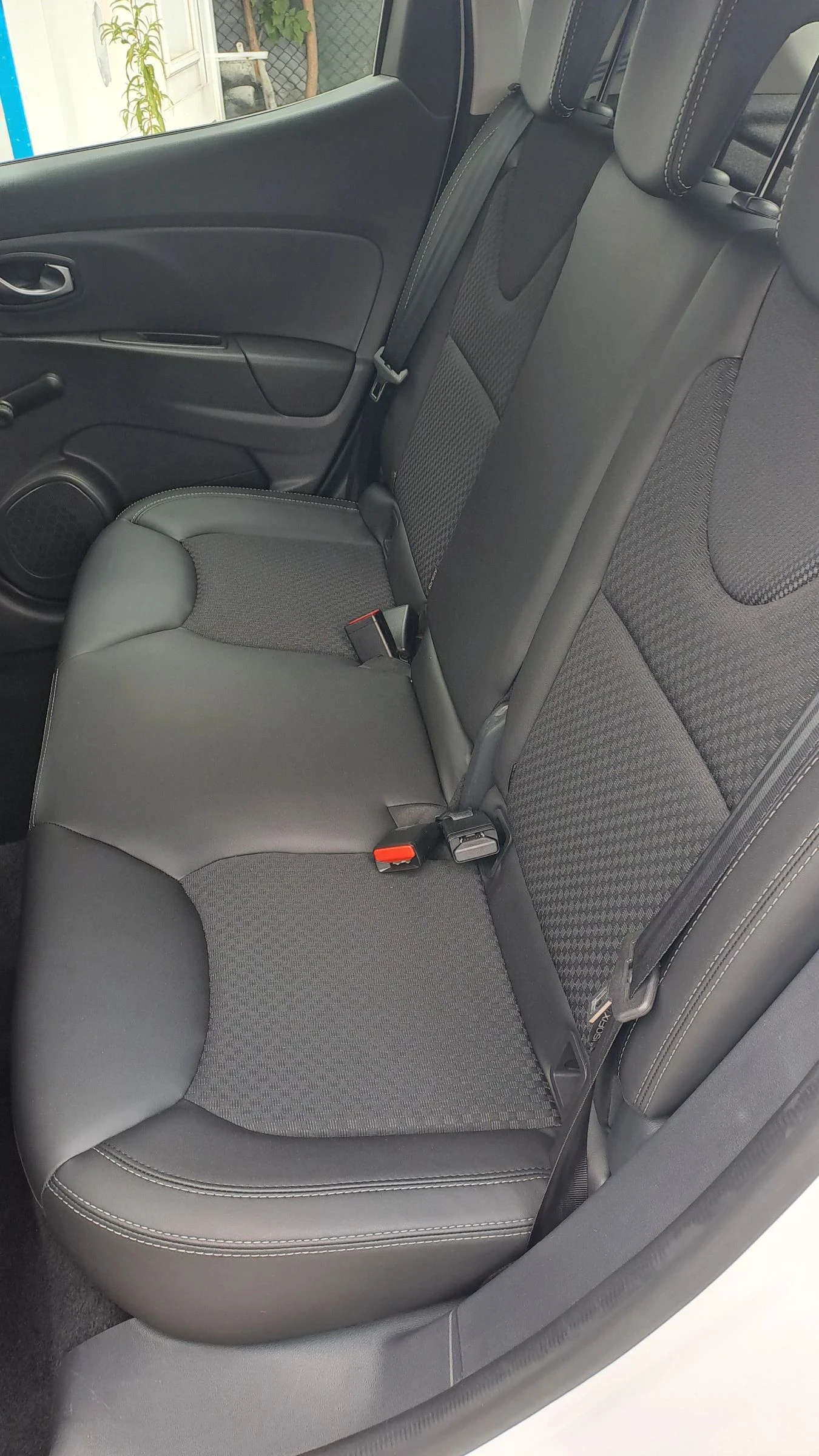 Renault Clio 1.5 DCI DUEL  - изображение 6