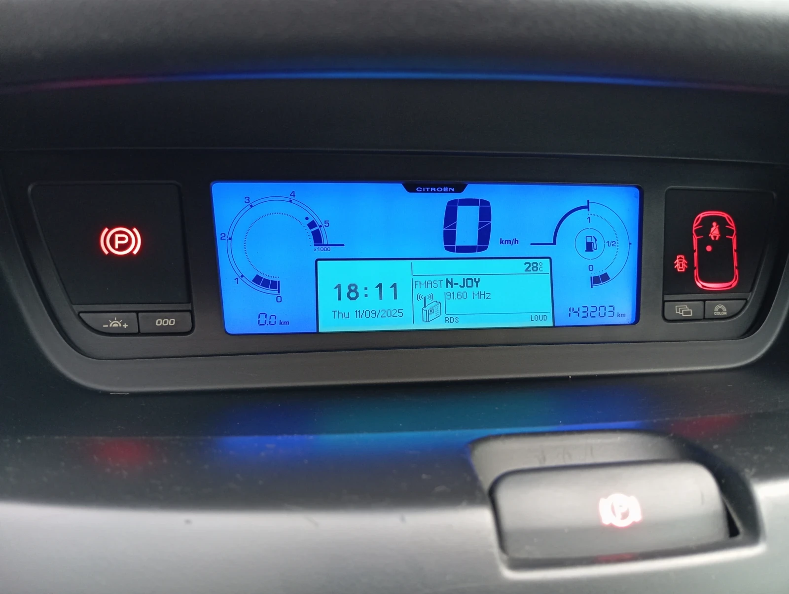 Citroen C4 Picasso 143000 km. | Mobile.bg   12