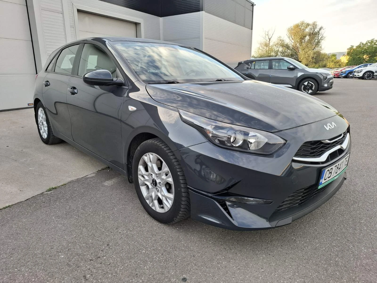 Kia Ceed 1.0 ТУРБО ГАРАНЦИЯ - изображение 3