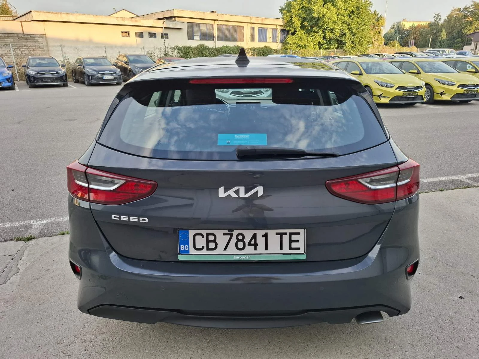 Kia Ceed 1.0 ТУРБО ГАРАНЦИЯ - изображение 5