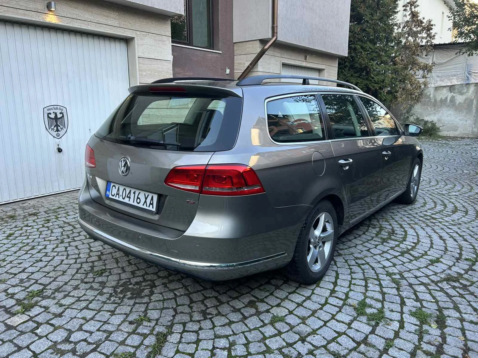 VW Passat B7 - изображение 6