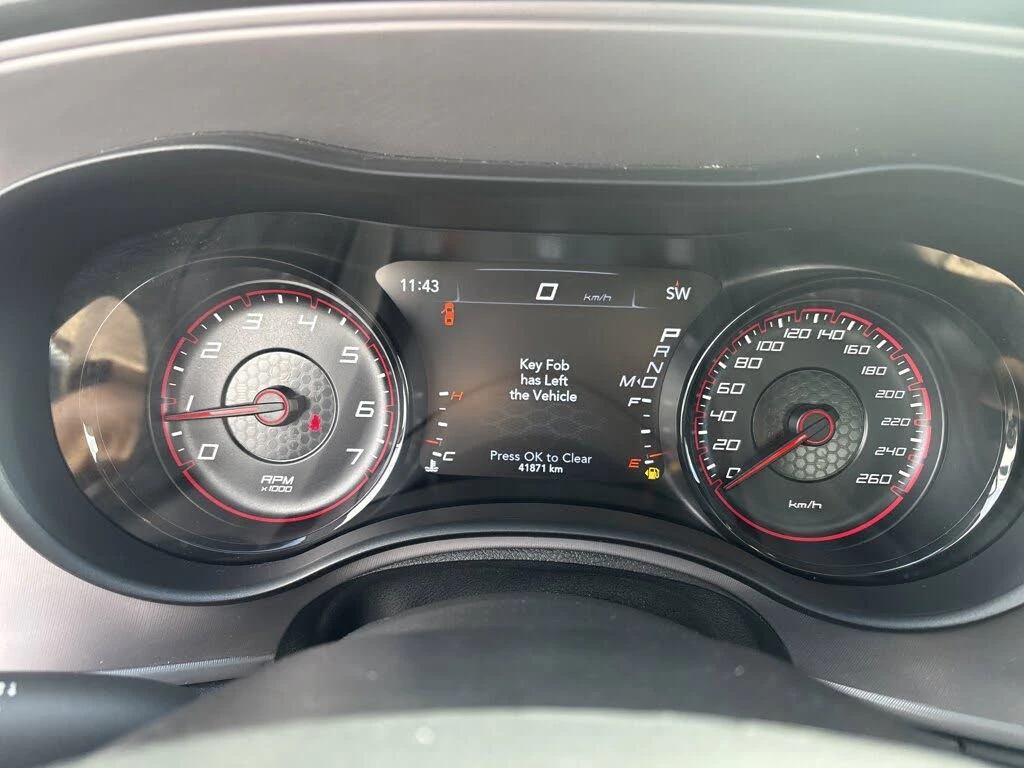 Dodge Charger SXT 4x4 * CARFAX* * АвтоКредит* (ЦЕНА ДО БГ) - изображение 10