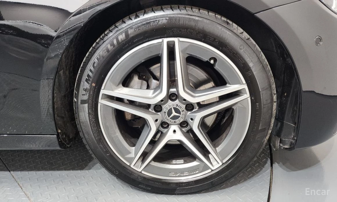 Mercedes-Benz E 250  - изображение 5