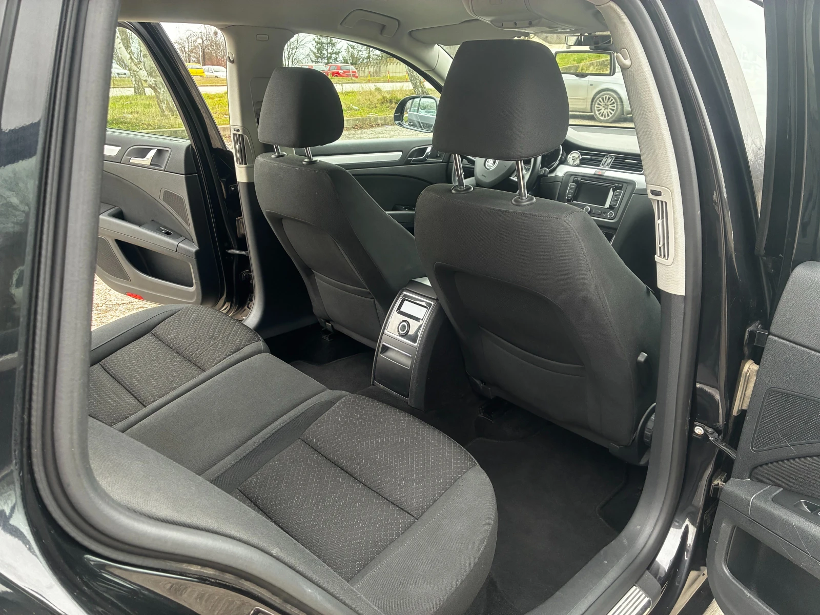 Skoda Superb 2015�, 4x4, 170hp, DSG | Mobile.bg � ����������� 13
