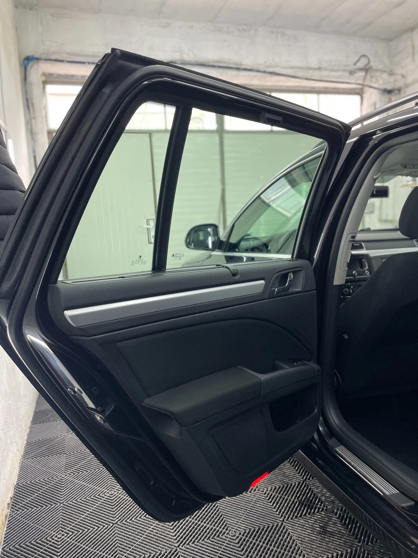 Skoda Superb 2015г, 4x4, 170hp, DSG - изображение 5