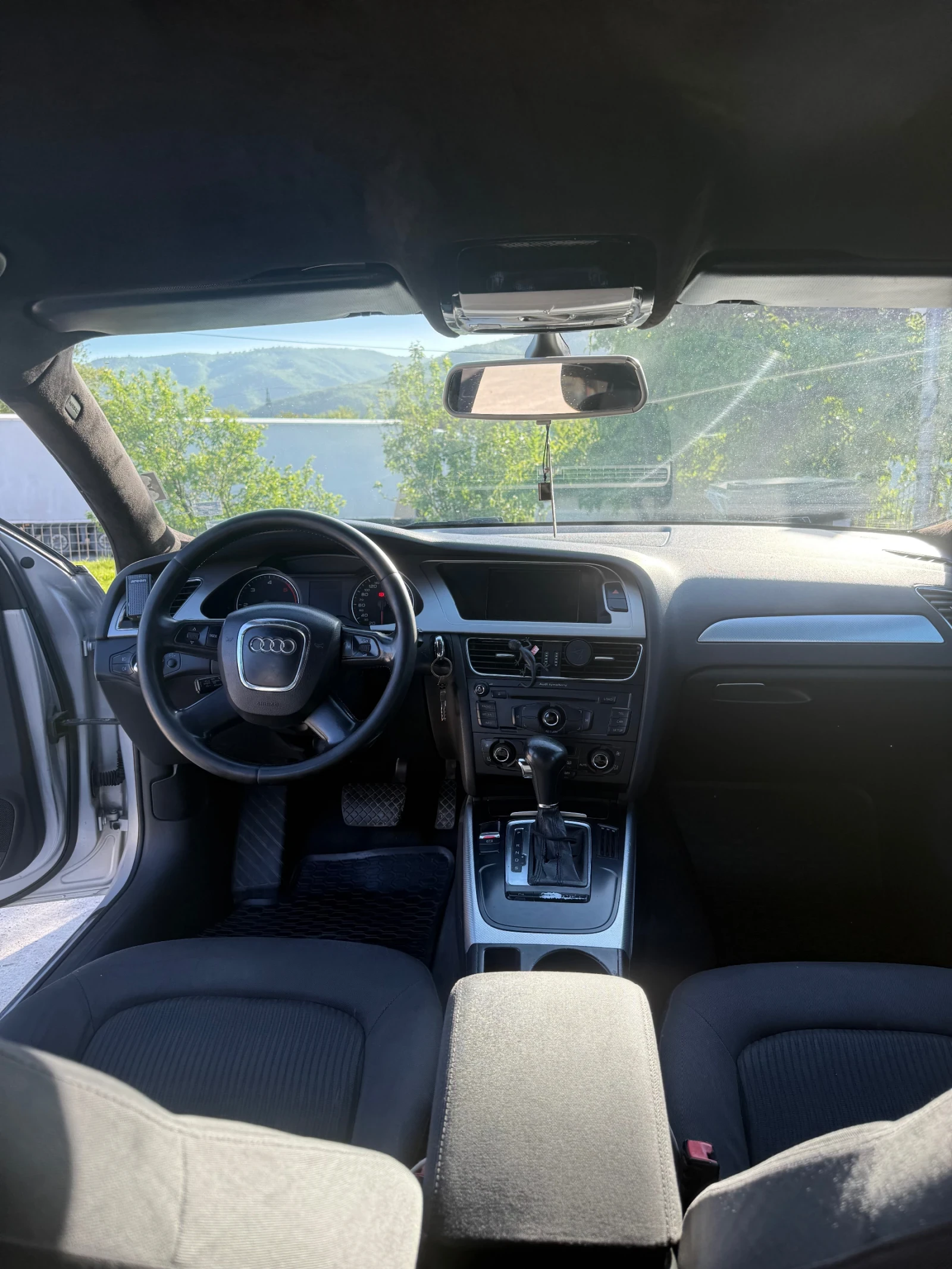 Audi A4, снимка 14 - Автомобили и джипове - 54342152