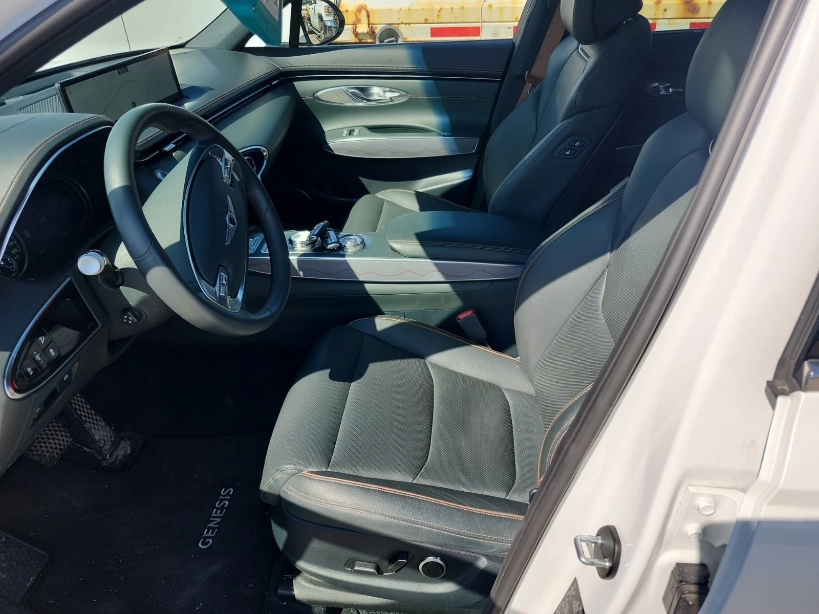 Genesis GV70 AWD 2.5T ADVANCED PLUS * HEA UP * ОБДУХВАНЕ * , снимка 5 - Автомобили и джипове - 54988426