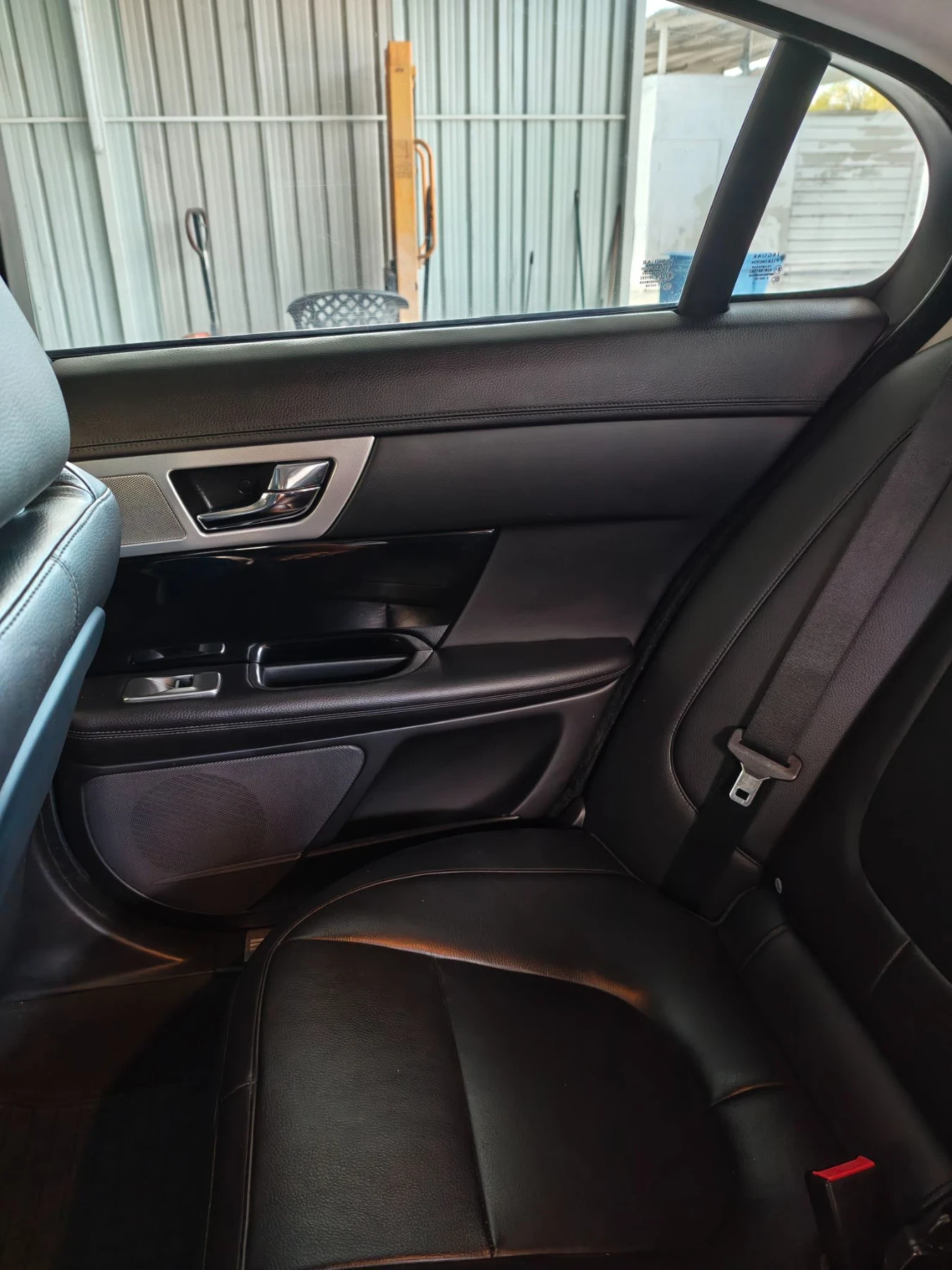 Jaguar Xf, снимка 9 - Автомобили и джипове - 56071907