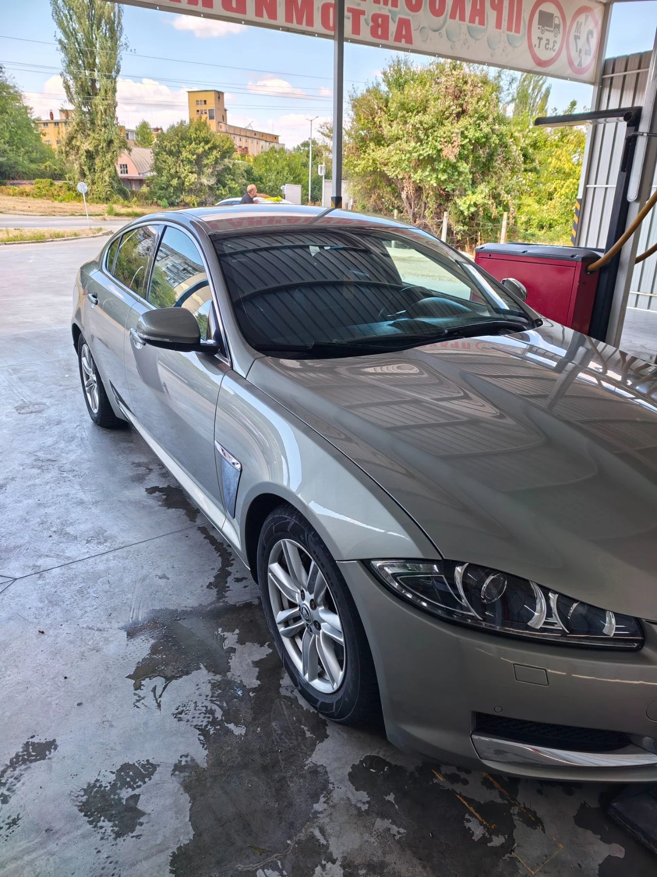 Jaguar Xf, снимка 17 - Автомобили и джипове - 56071907