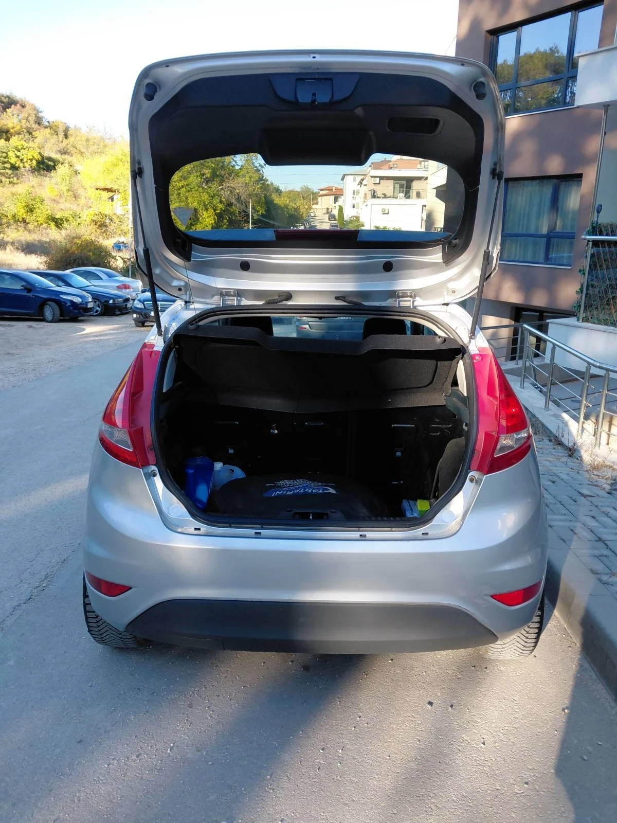 Ford Fiesta 1.25 GAZ, снимка 9 - Автомобили и джипове - 56348752