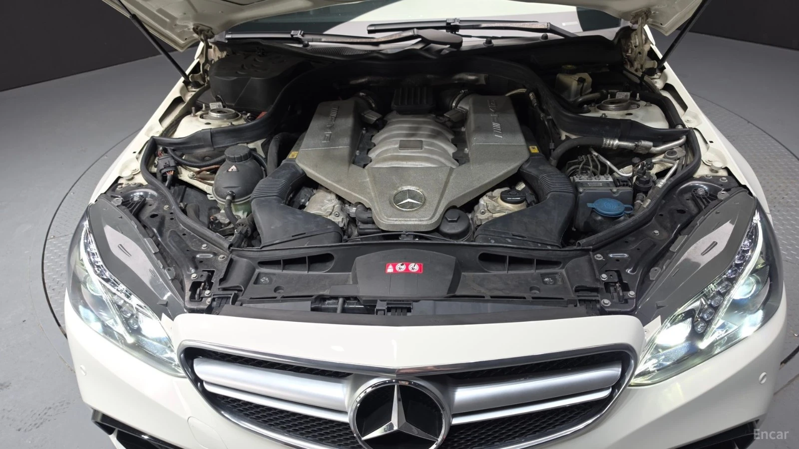 Mercedes-Benz E 63 AMG RETROFIT* HARMAN* CARBON* �����* ������ ���� | Mobile.bg � ����������� 17