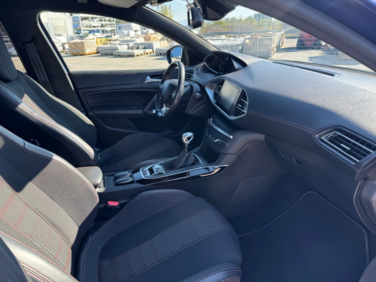 Peugeot 308 GT Line, снимка 15 - Автомобили и джипове - 56598244