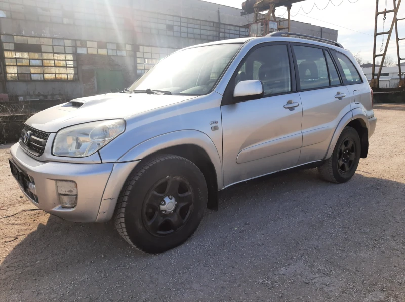 Toyota Rav4 2.0 D4D 4x4, снимка 7 - Автомобили и джипове - 49286400