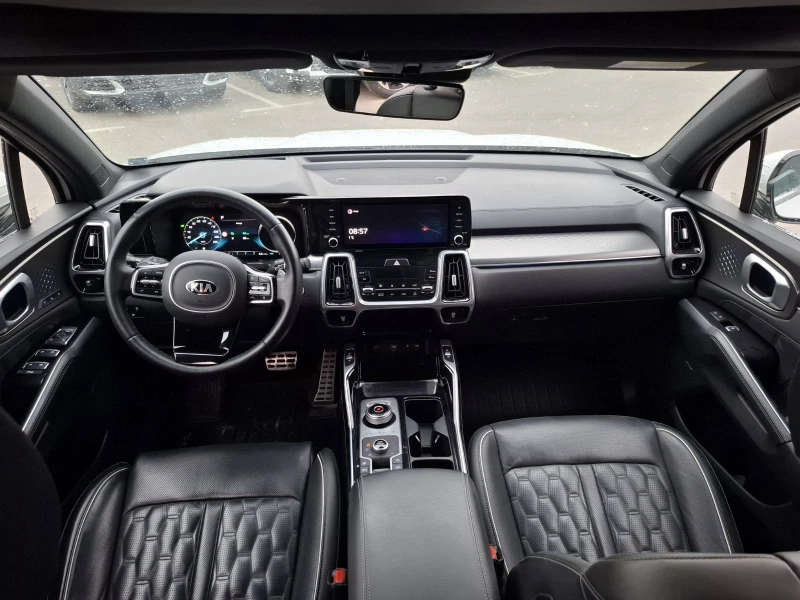 Kia Sorento 1.6 Plug-in Hybrid  Limited, снимка 8 - Автомобили и джипове - 49583791