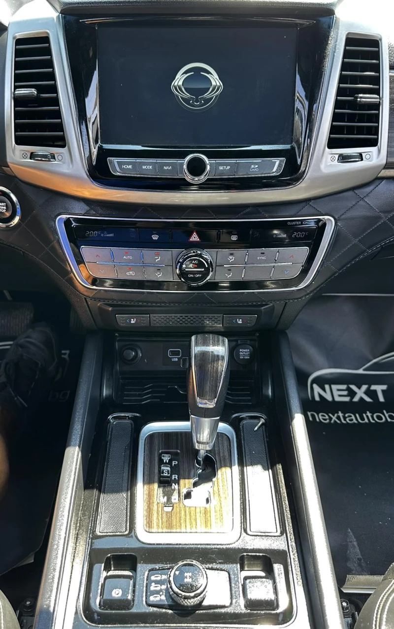 SsangYong Rexton 2.2D 181HP 4WD EURO6B, снимка 10 - Автомобили и джипове - 51341152