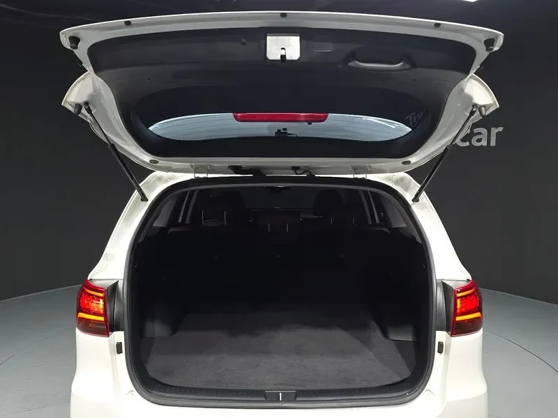 Kia Sorento 2.0 Master, снимка 15 - Автомобили и джипове - 56503814
