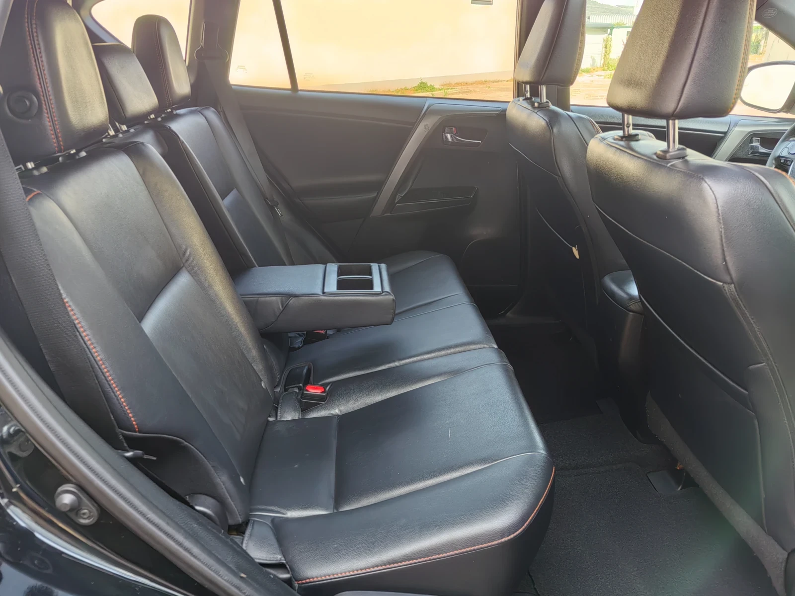 Toyota Rav4 2.5i 4x4 187ps | Mobile.bg — изображение 11