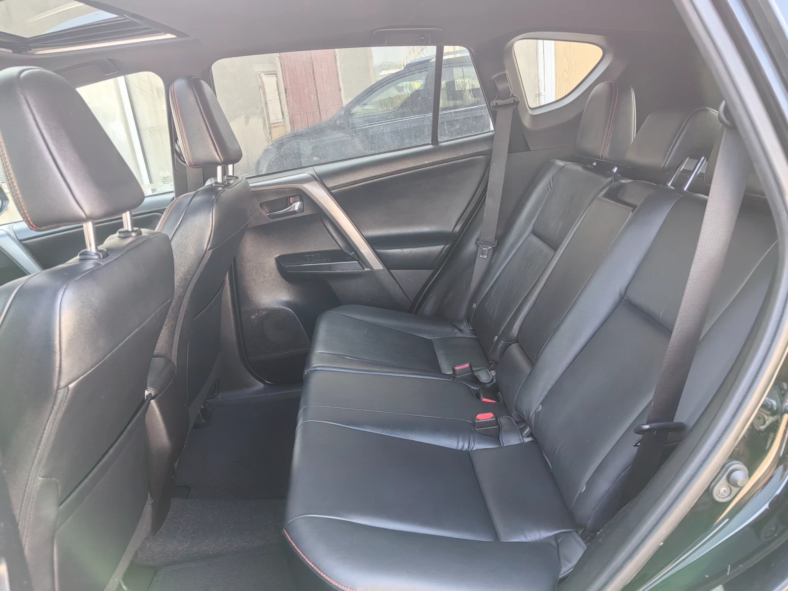 Toyota Rav4 2.5i 4x4 187ps - изображение 10