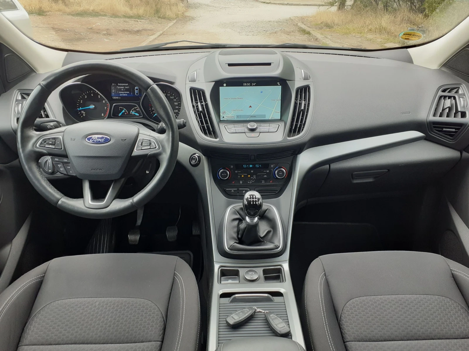 Ford Kuga 1.5 i Business 2WD - изображение 10