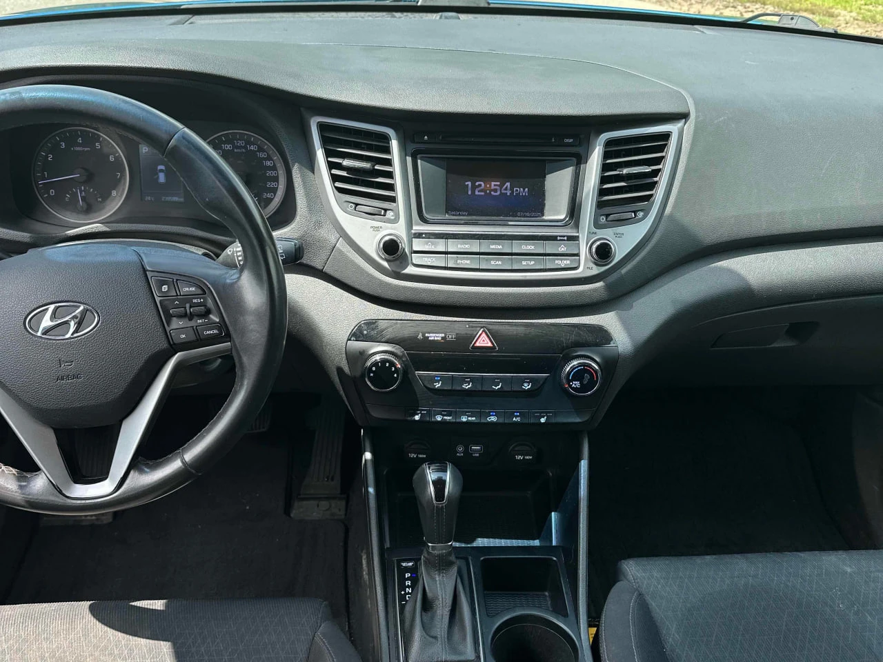 Hyundai Tucson 2016 PREMIUM * КЛИП* * БЕЗ ПЪРВОНАЧАЛНА ВНОСКА*  - изображение 8