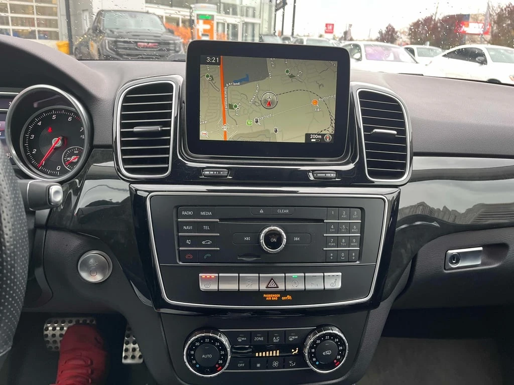 Mercedes-Benz GLE 400 * CARFAX * БЕЗ ПЪРВОНАЧАЛНА ВНОСКА - изображение 9