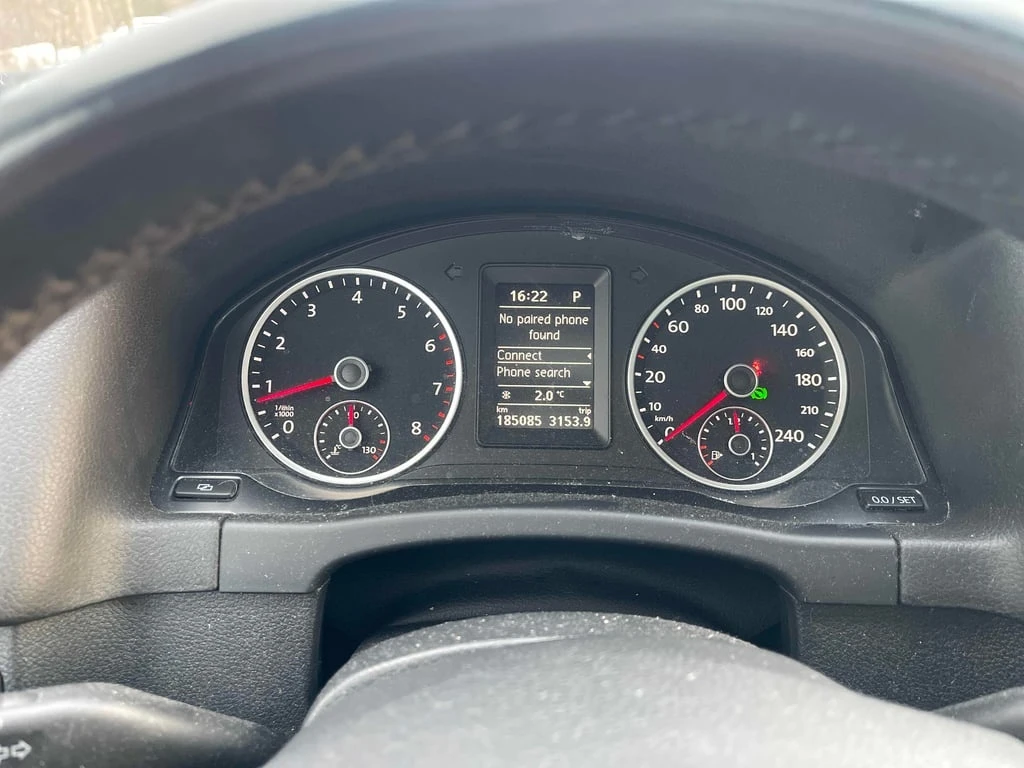 VW Tiguan * 4dr Auto 4Motion * CARFAX * ЦЕНА ДО БГ - изображение 8