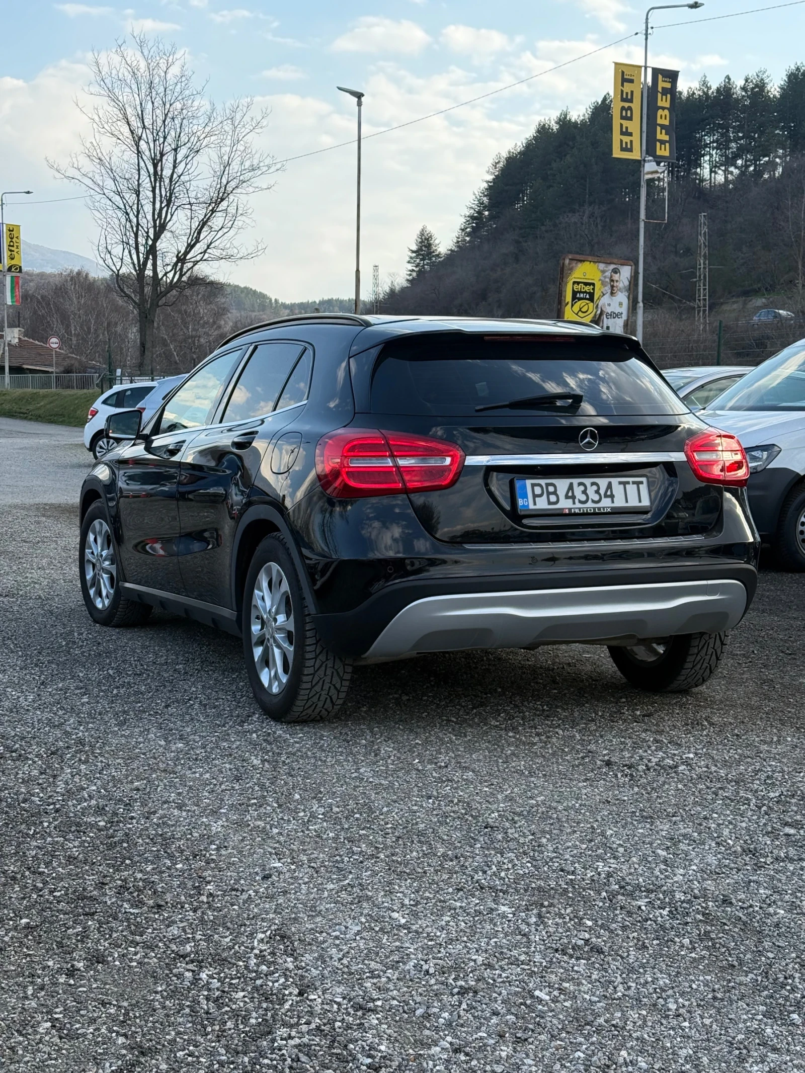 Mercedes-Benz GLA 220 4x4, Автомат, Обслужен, Нови гуми, Лизинг, снимка 6 - Автомобили и джипове - 53864270