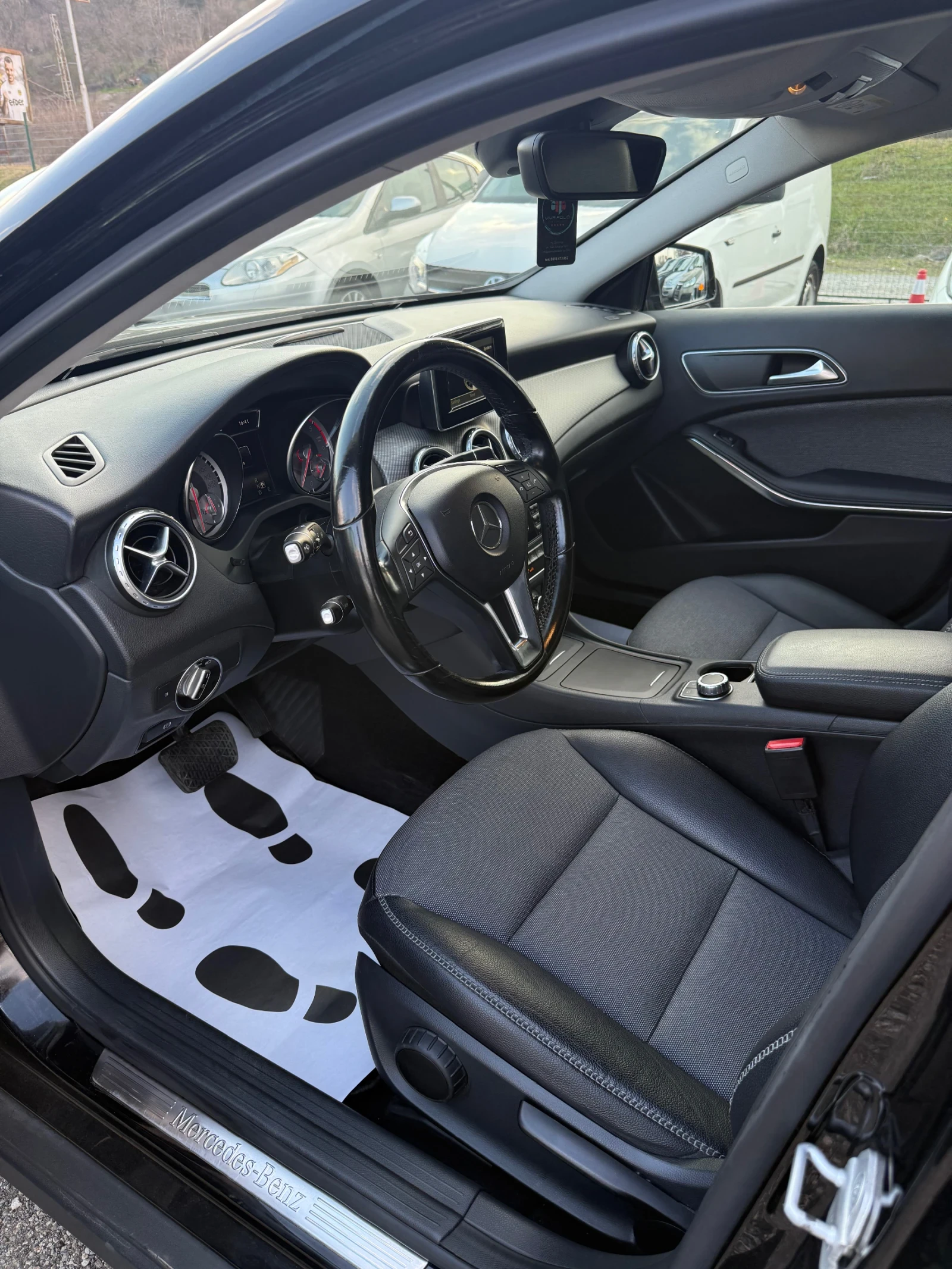 Mercedes-Benz GLA 220 4x4, Автомат, Обслужен, Нови гуми, Лизинг, снимка 7 - Автомобили и джипове - 53864270