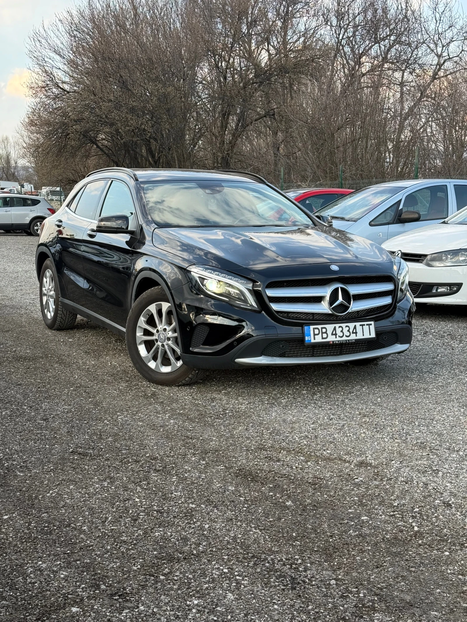 Mercedes-Benz GLA 220 4x4, Автомат, Обслужен, Нови гуми, Лизинг, снимка 3 - Автомобили и джипове - 53864270