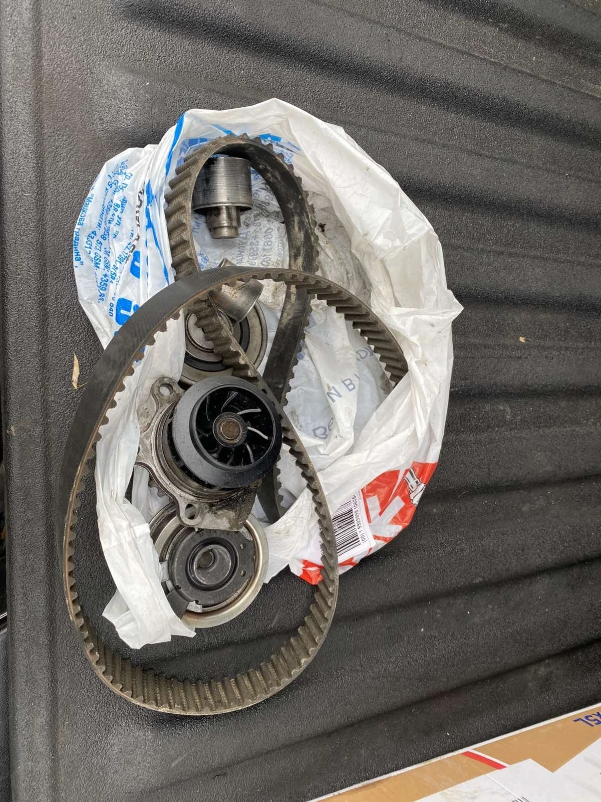 VW Amarok 2, 0 TDI/180k, снимка 12 - Автомобили и джипове - 53914669