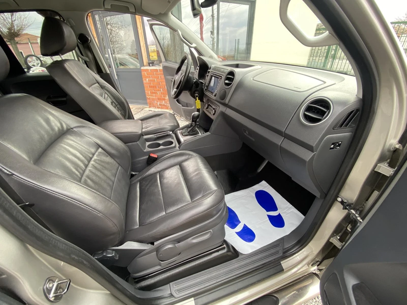 VW Amarok 2, 0 TDI/180k, снимка 8 - Автомобили и джипове - 53914669