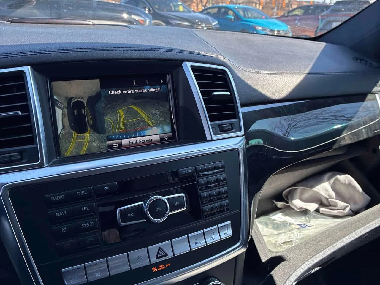 Mercedes-Benz GL 550 * PANO* KEYLESS* ПОДГРЕВ* , снимка 16 - Автомобили и джипове - 54048962