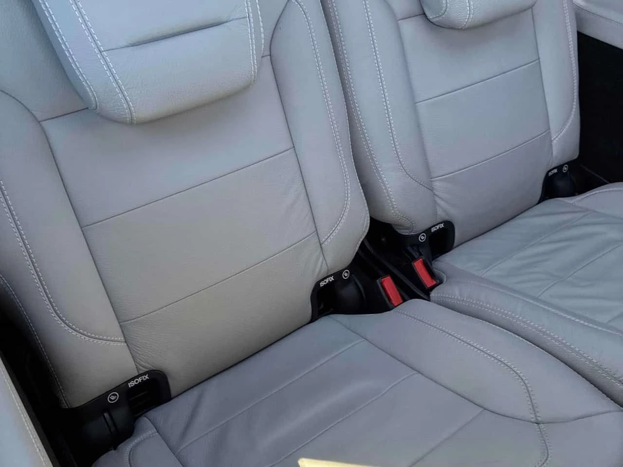 Mercedes-Benz GL 550 * PANO* KEYLESS* ПОДГРЕВ* , снимка 14 - Автомобили и джипове - 54048962