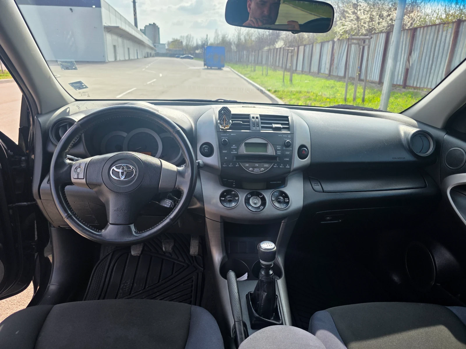 Toyota Rav4, снимка 8 - Автомобили и джипове - 54072015