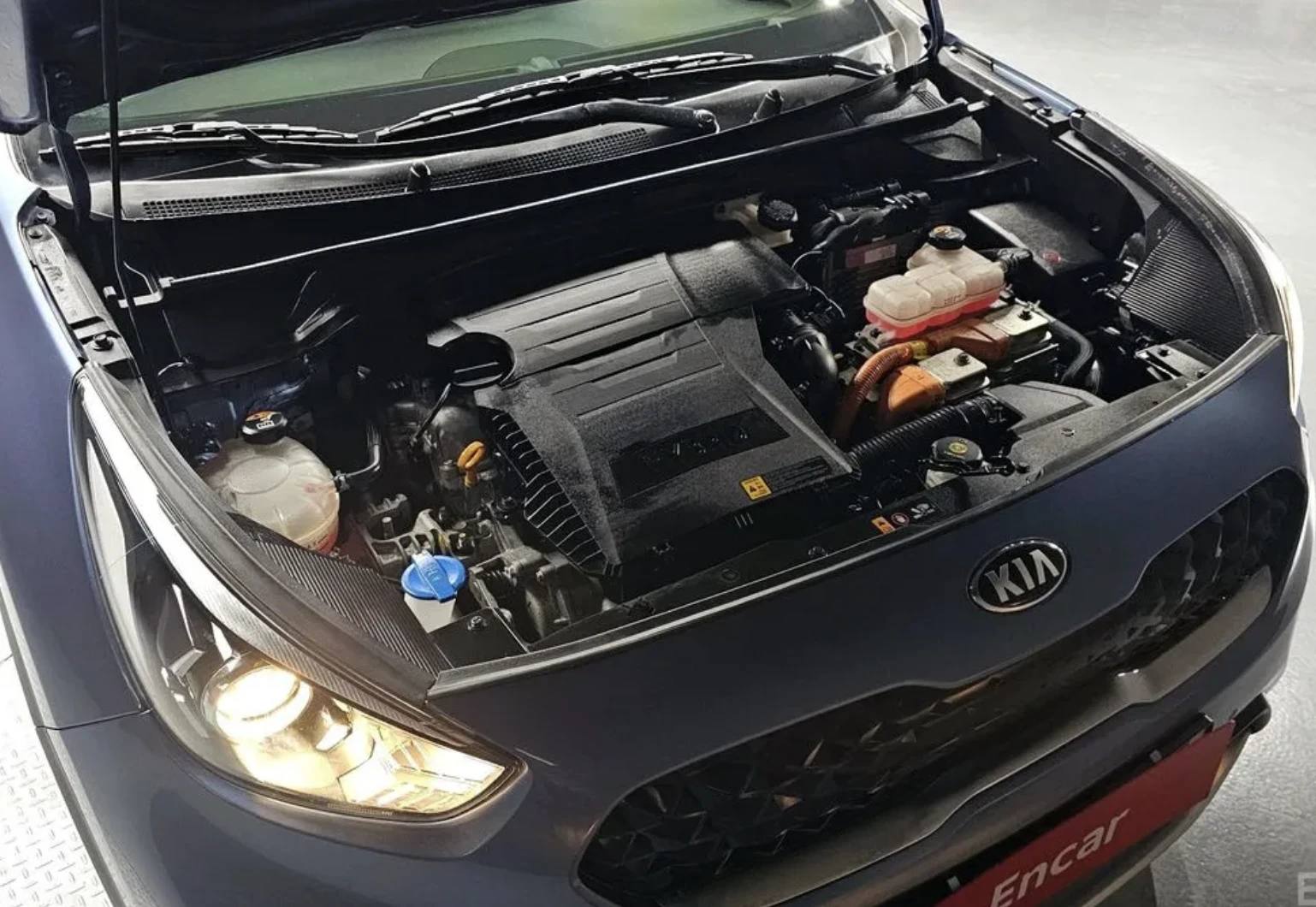 Kia Niro PRESTIGE* КОЖА* ПОДГРЕВ* НАВИ* , снимка 6 - Автомобили и джипове - 54127141