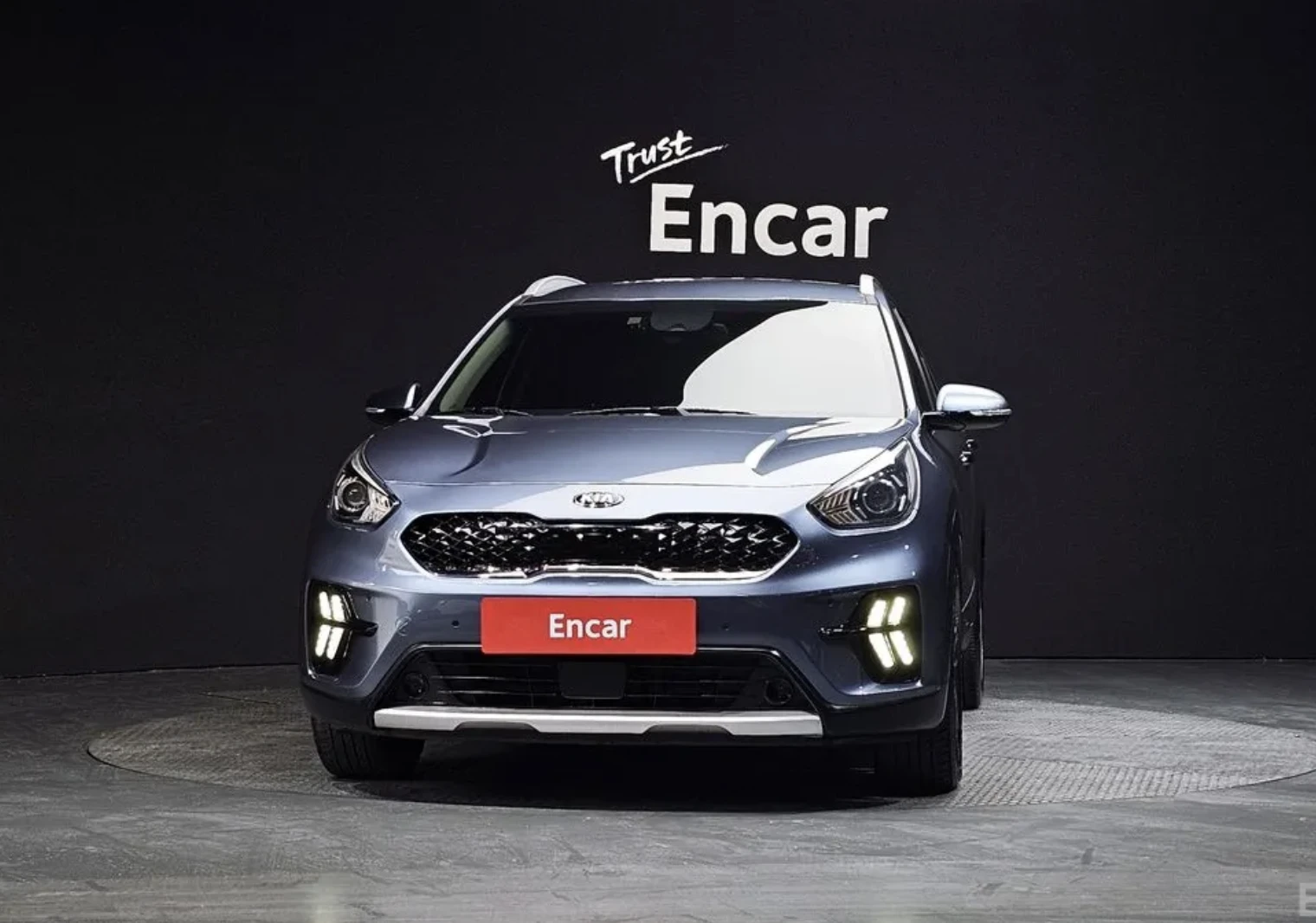 Kia Niro PRESTIGE* КОЖА* ПОДГРЕВ* НАВИ* , снимка 3 - Автомобили и джипове - 54127141