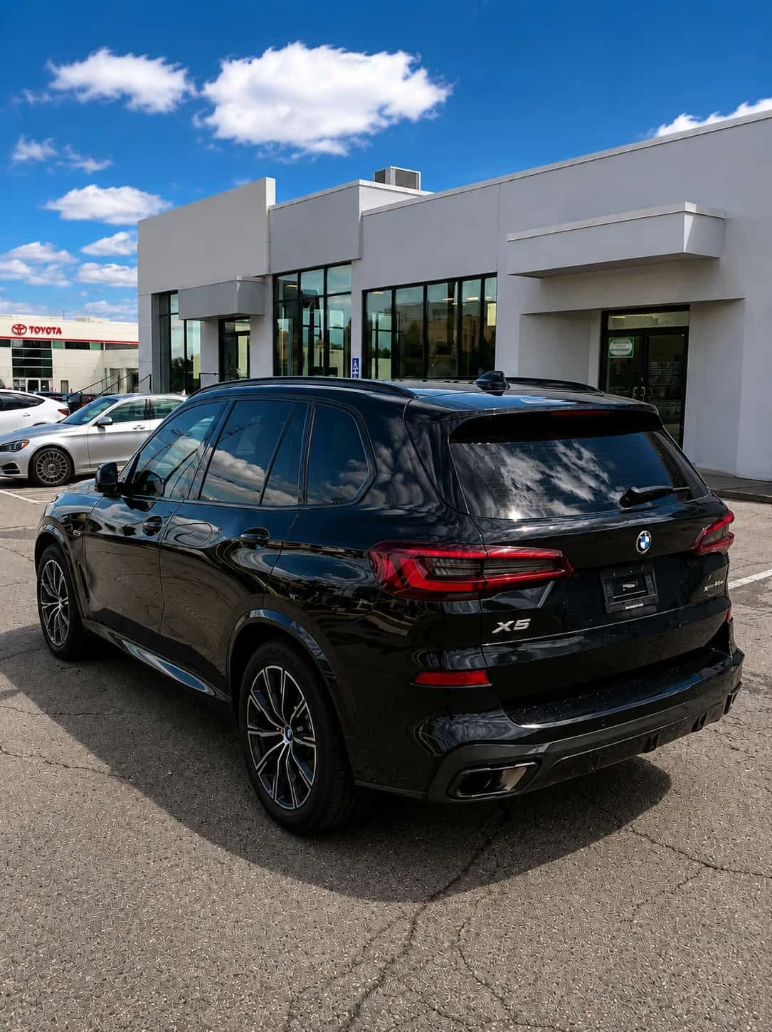 BMW X5 * xDrive45e * CARFAX * ЦЕНА ДО БГ, снимка 4 - Автомобили и джипове - 55250401