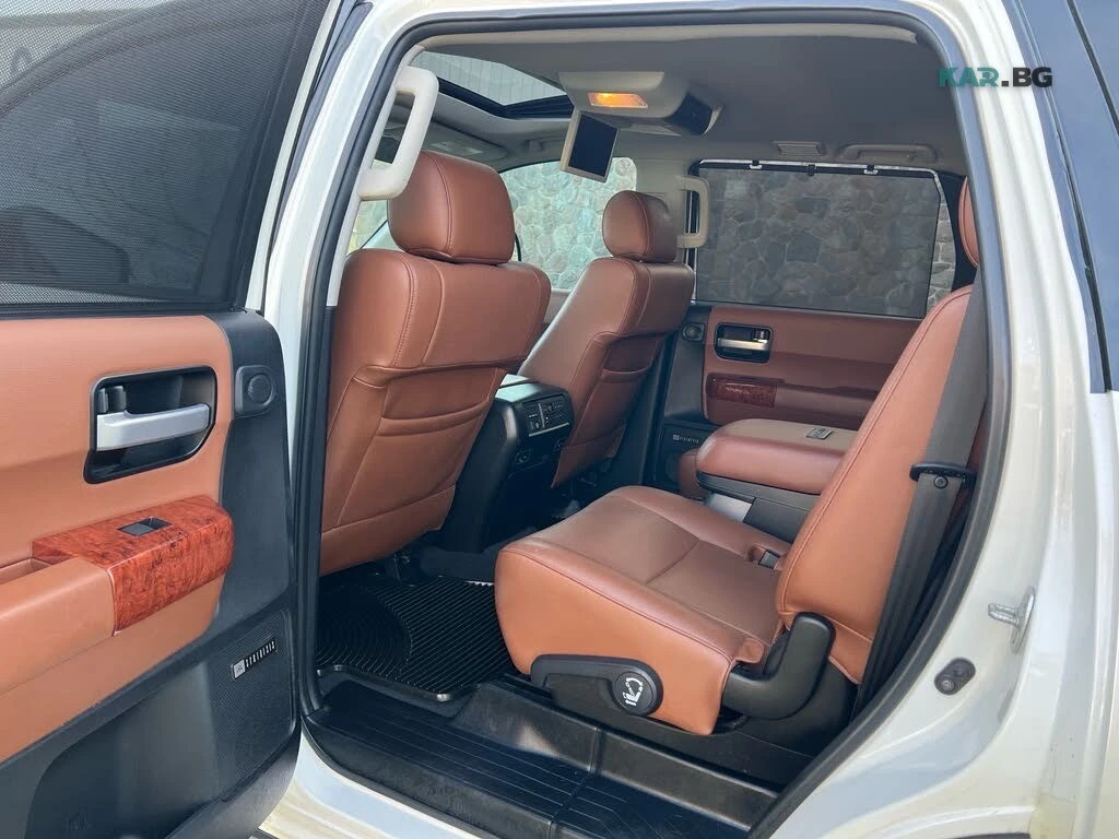 Toyota Sequoia PLATINUM* 4WD* DISTRONIC* �.�����* ������* ������� | Mobile.bg � ����������� 10