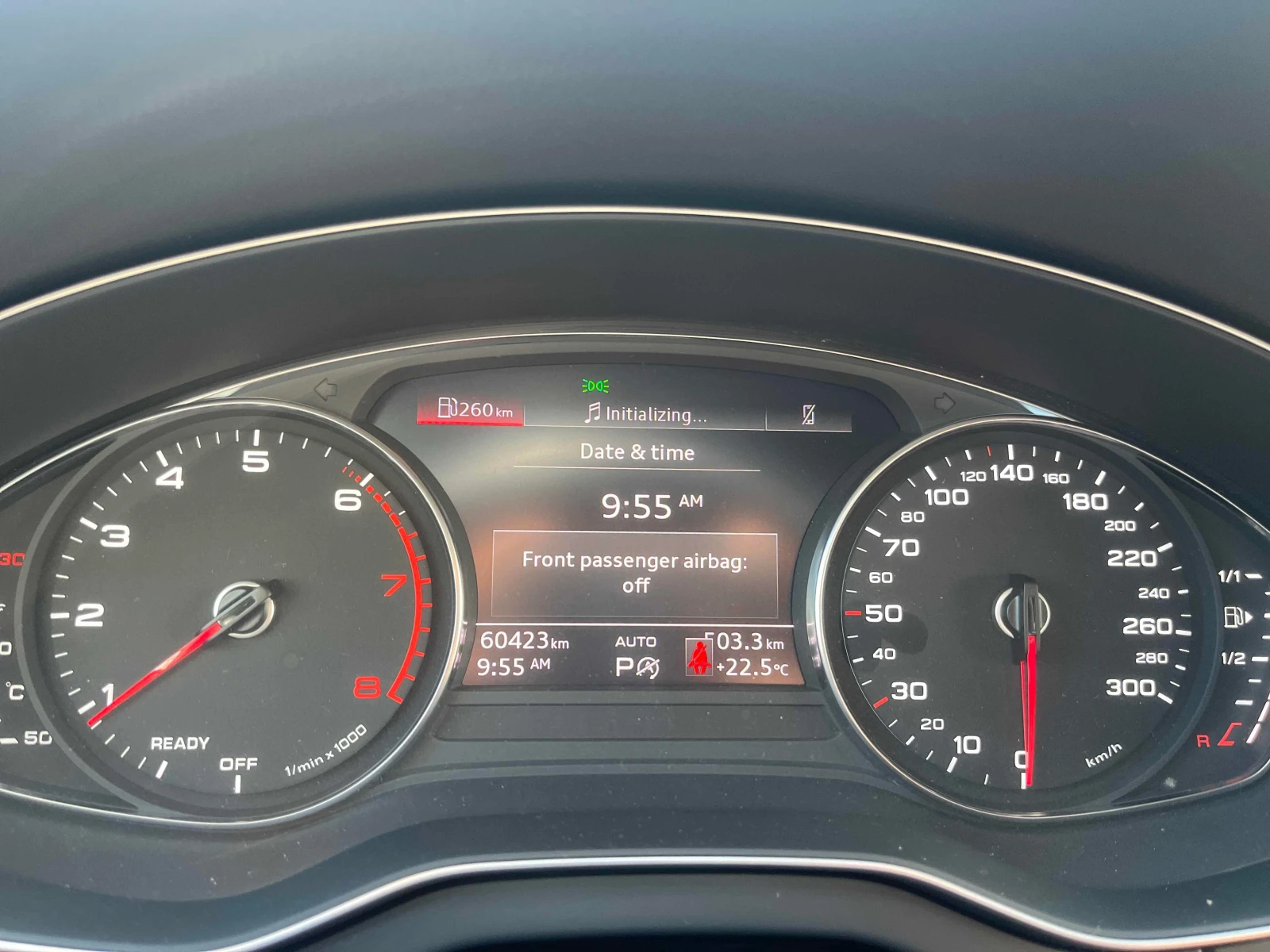 Audi Q5 * Komfort * CARFAX * БЕЗ ПЪРВОНАЧАЛНА ВНОСКА, снимка 8 - Автомобили и джипове - 55830976