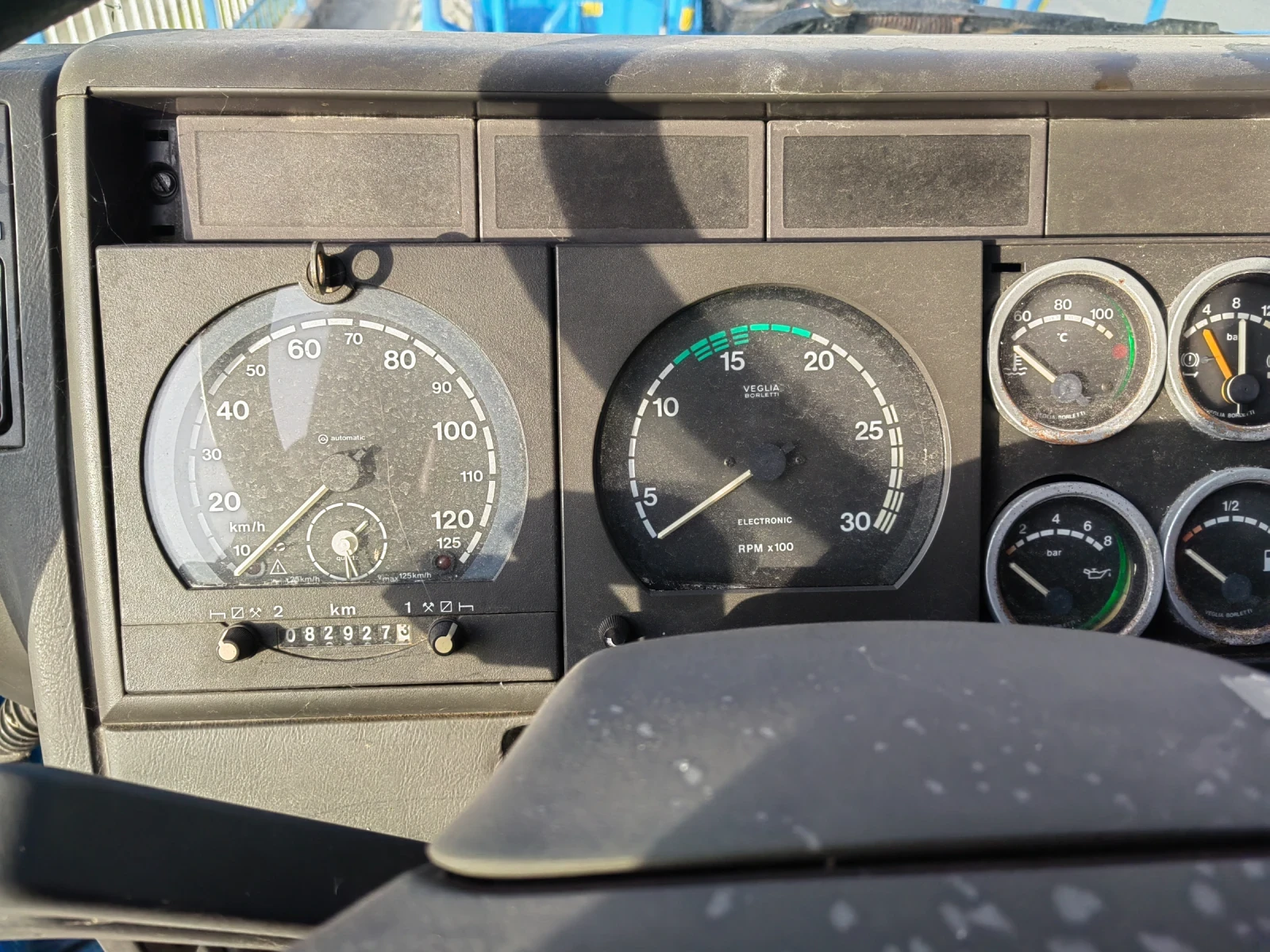 Iveco Eurotech 240Е 38, снимка 12 - Камиони - 54194876