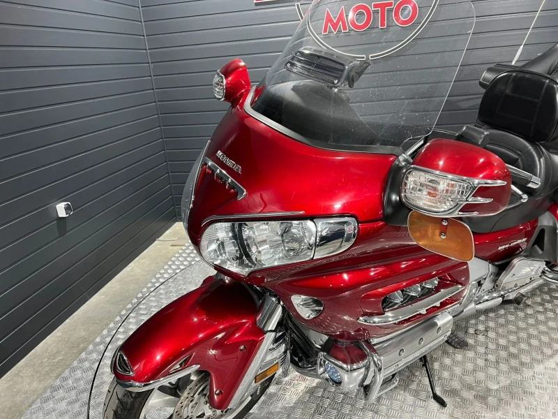 Honda Gold Wing RED STORM, снимка 16 - Мотоциклети и мототехника - 47777517