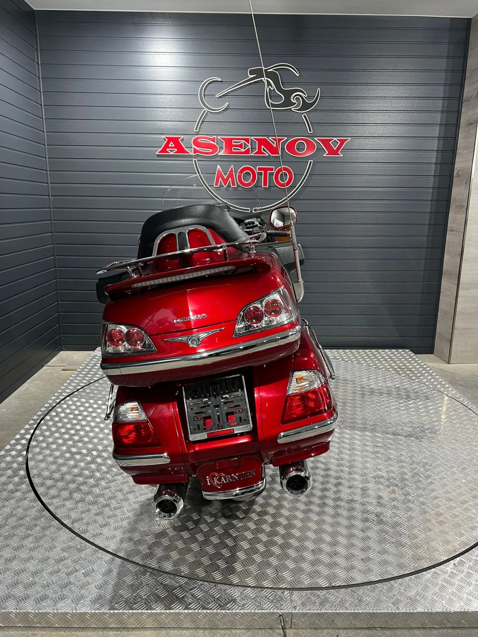 Honda Gold Wing RED STORM | Mobile.bg   11