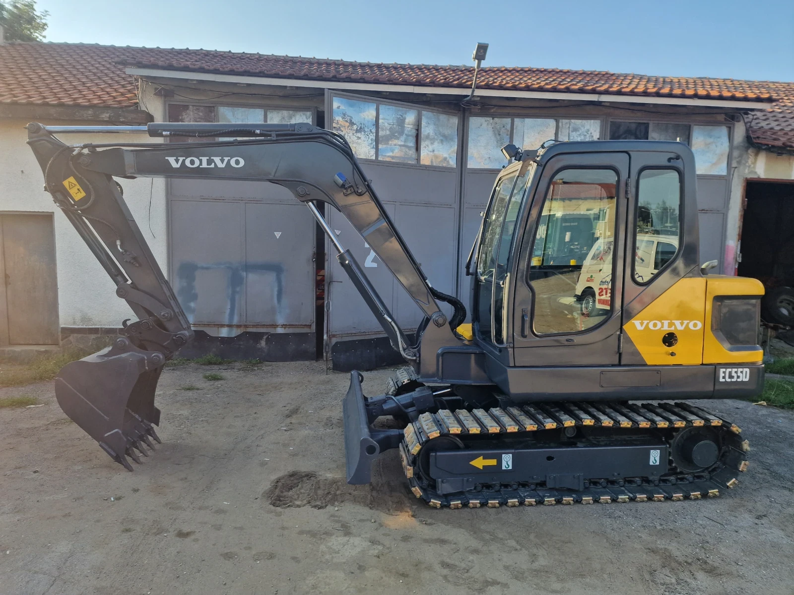 Багер Volvo EC55D, снимка 7 - Индустриална техника - 55788378