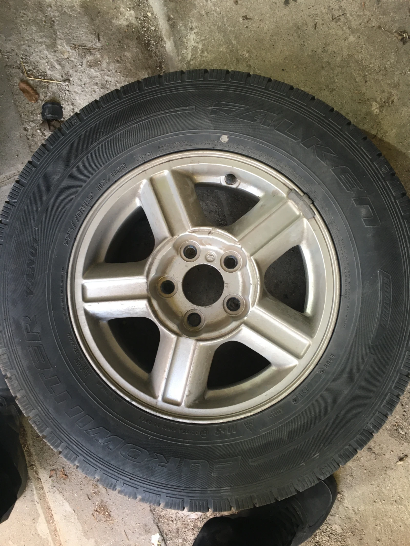    225/70R15  Ford | Mobile.bg   5