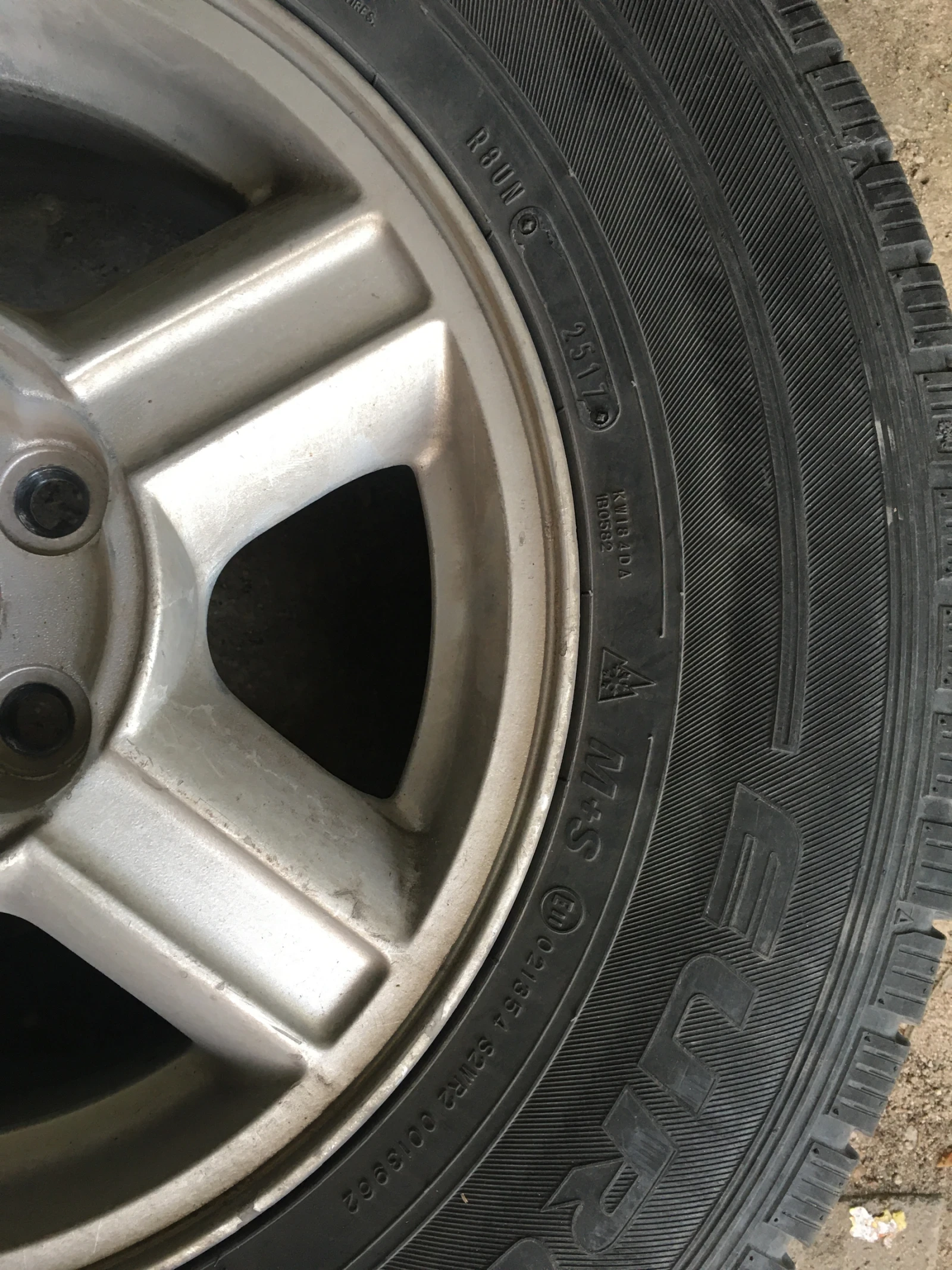    225/70R15  Ford | Mobile.bg   8