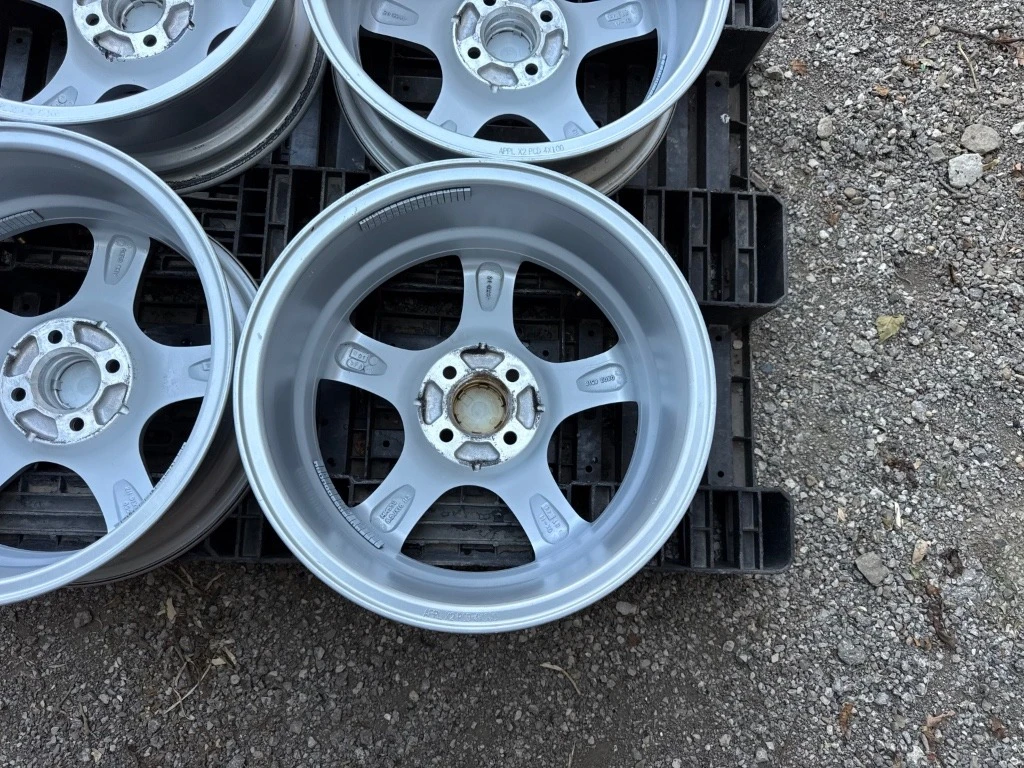 Джанти за Hyundai I30, снимка 11 - Гуми и джанти - 55617858